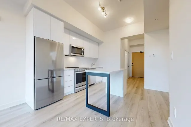 Additional image 13 of 1440 Clarriage Crt Unit 106