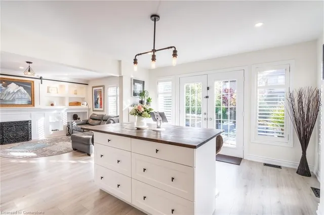 Additional image 8 of 71 Joshua Ave