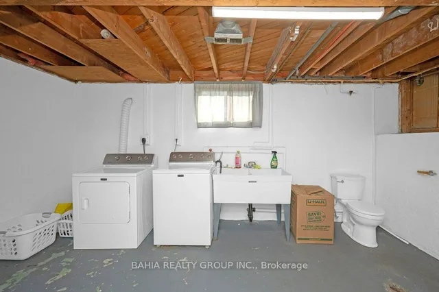 Additional image 27 of 51 Robroy Ave