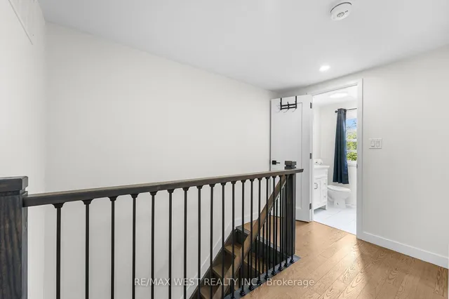 Additional image 28 of 110 Avondale St