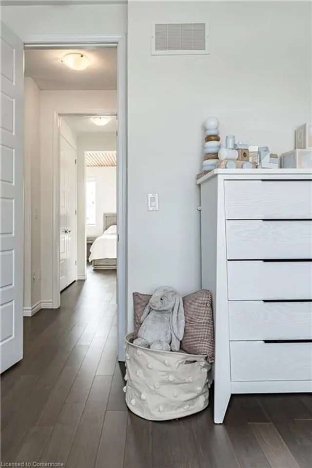 Additional image 23 of 189 Stillwater Cres