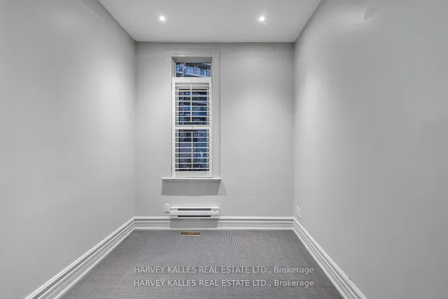 Additional image 19 of 125 Hazelton Ave