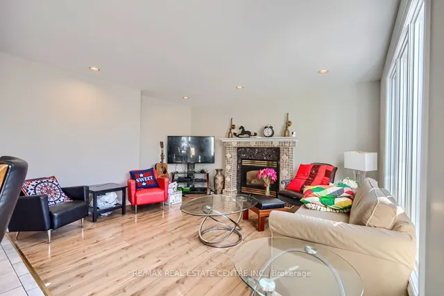 Additional image 18 of 79 Gatestone Dr