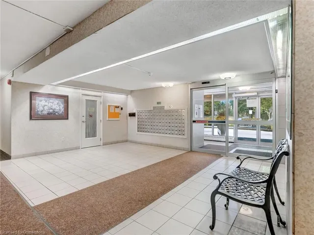 Additional image 12 of 1966 Main St Unit 1106