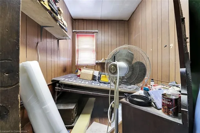 Additional image 33 of 1221 Binbrook Rd