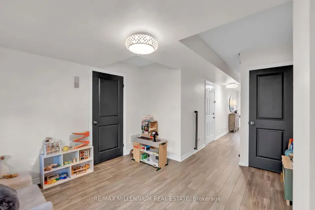 Additional image 5 of 34 Mayland Tr