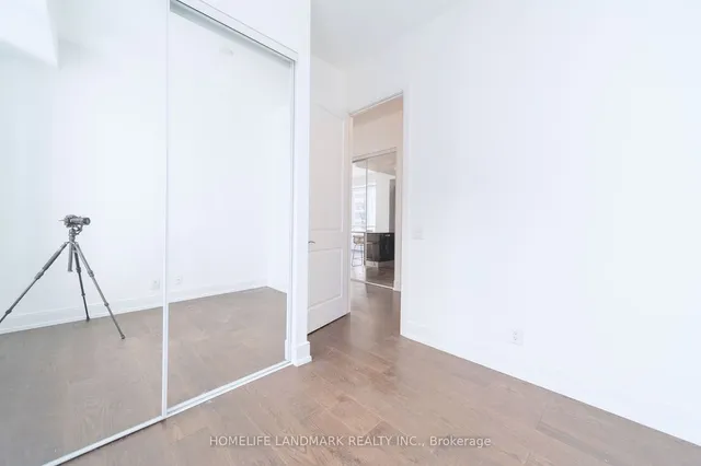 Additional image 20 of 21 Balmuto St Unit 3301