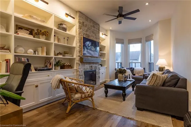 Additional image 6 of 185 1/2 Emerald St