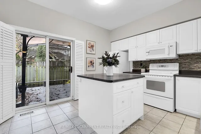 Additional image 13 of 81 Valridge Dr Unit 8