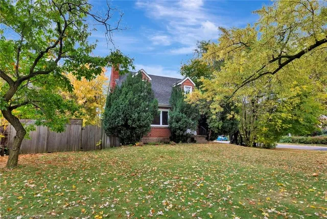 Additional image 7 of 121 King St