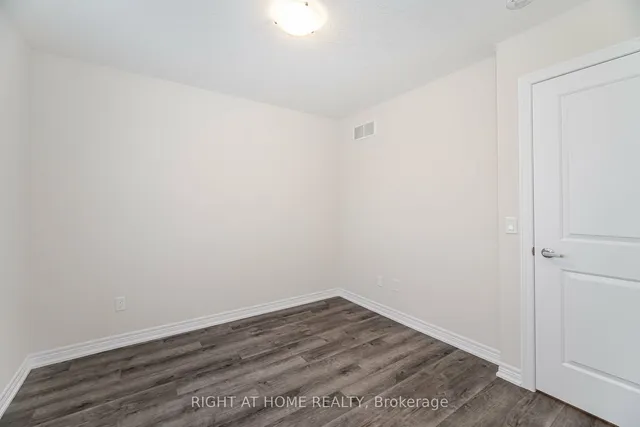 Additional image 27 of 19 Picardy Dr Unit 44