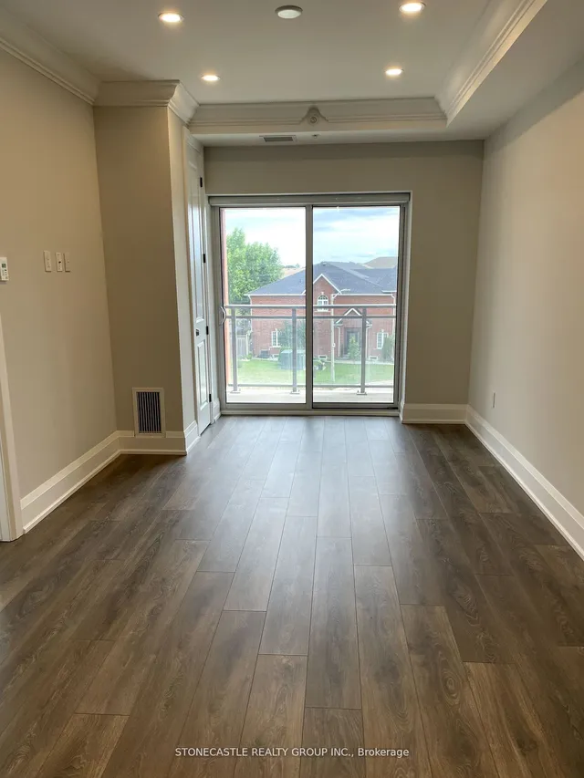 Additional image 9 of 4040 Upper Middle Rd Unit 323