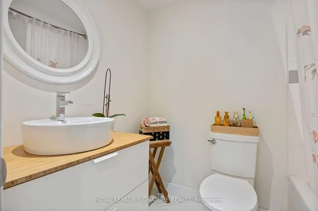 Additional image 25 of 96 Carnival Crt