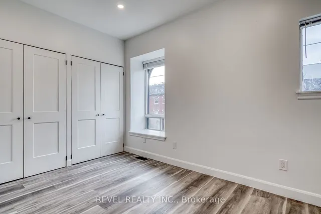 Additional image 11 of 27 Grove St