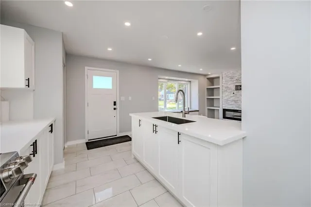 Additional image 11 of 5 Lewis St