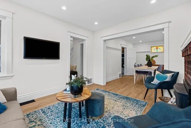 Additional image 10 of 69 Roxborough Ave