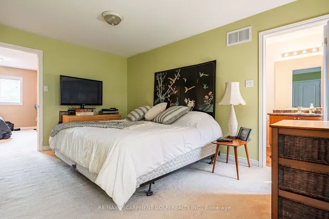 Additional image 19 of 7 Northampton Blvd