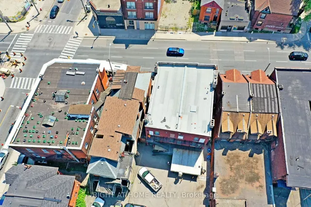 Additional image 12 of 657 King St