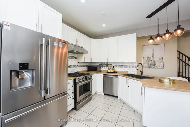 Additional image 9 of 463 Dymott Ave