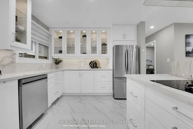 Additional image 8 of 75 Queen Victoria Dr