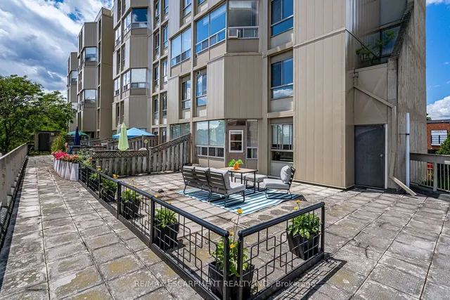 Additional image 23 of 10 John St Unit 209