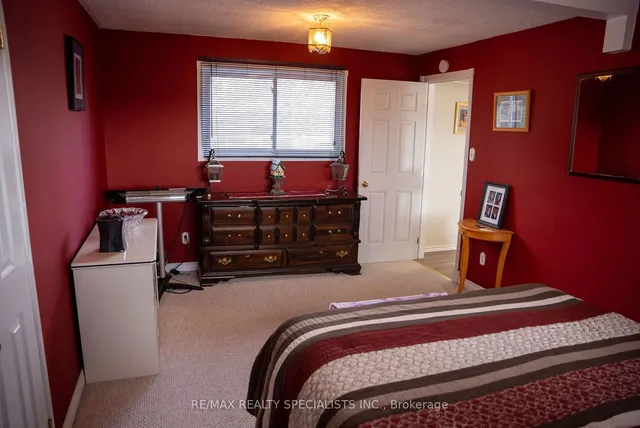 Additional image 16 of 8546 Appleby Line