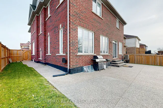 Additional image 38 of 4 Brigham Ave