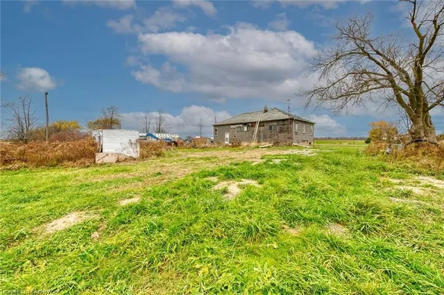 Additional image 43 of 1221 Binbrook Rd