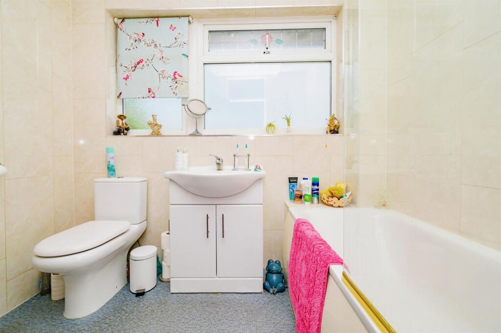 Additional image 9 of Chantry Lane, London Colney, St. Albans