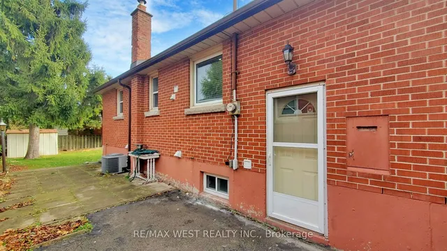 Additional image 8 of 15 Darcy Crt