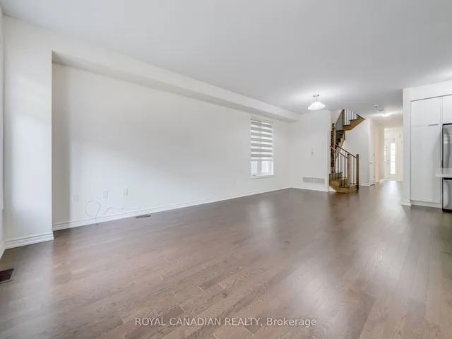 Additional image 10 of 476 Bergamot Ave