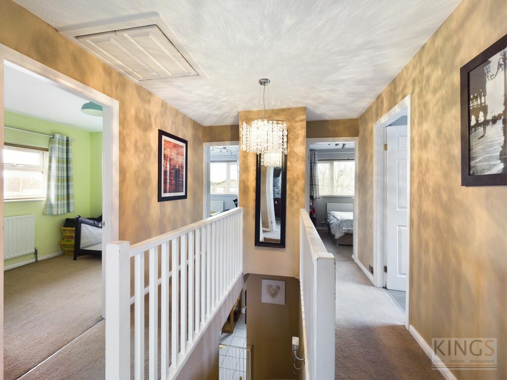 Additional image 20 of Roestock Lane, Colney Heath, AL4