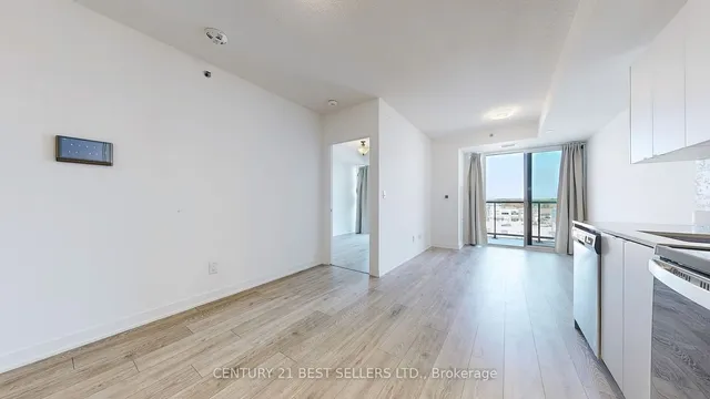 Additional image 11 of 3210 Dakota Common Unit A610