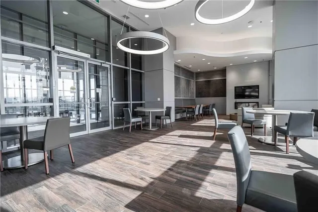 Additional image 31 of 2093 FAIRVIEW St Unit 1702