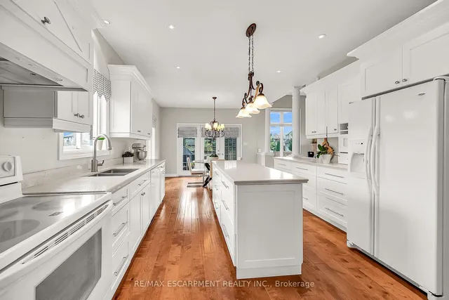 Additional image 12 of 91 SOUTHCREEK Crt