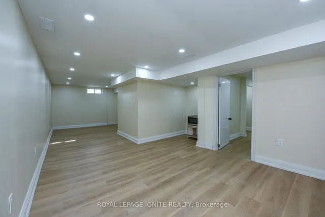 Additional image 29 of 266 Adair Ave