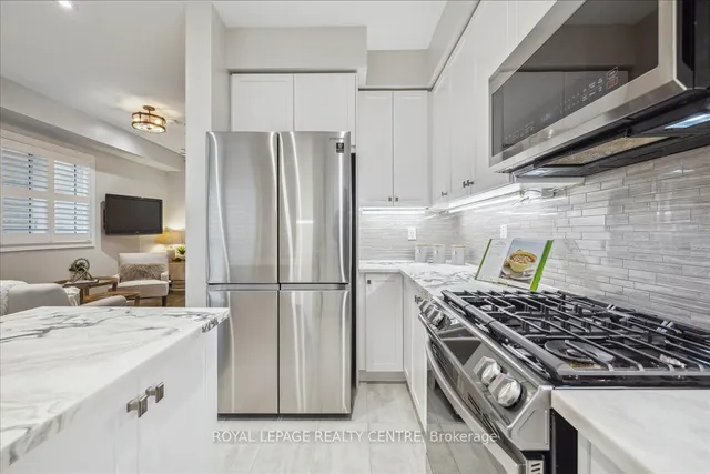 Additional image 15 of 3946 Leonardo St