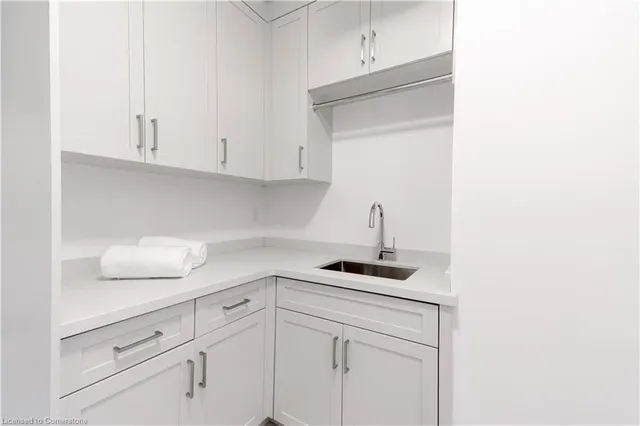 Additional image 2 of 2007 James St Unit 2201