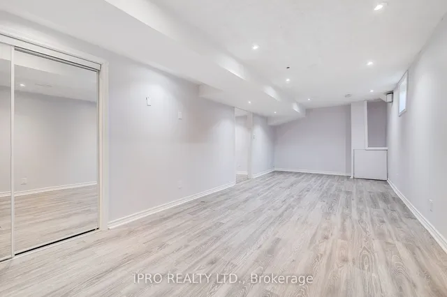 Additional image 33 of 229 Cedric Terr