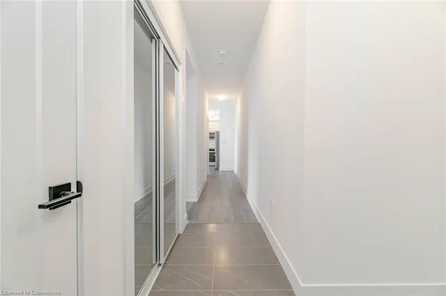 Additional image 7 of 460 Dundas St Unit 1105