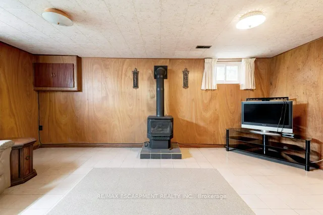 Additional image 21 of 146 West 3rd St