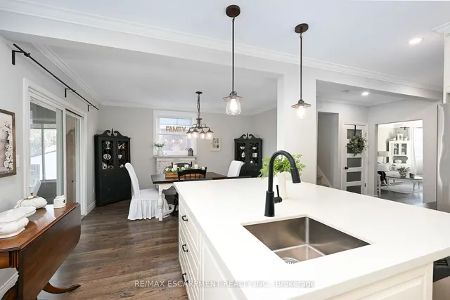 Additional image 15 of 85 Barons Ave