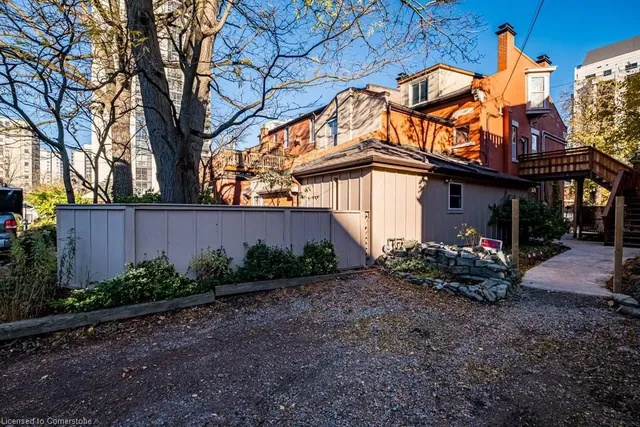 Additional image 44 of 218 Bay St