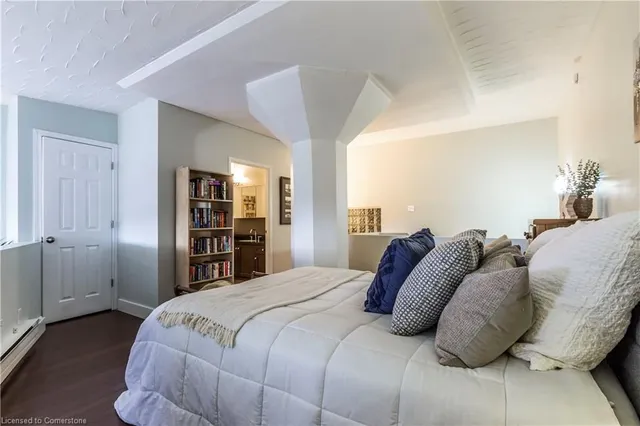 Additional image 31 of 50 Main St Unit 405