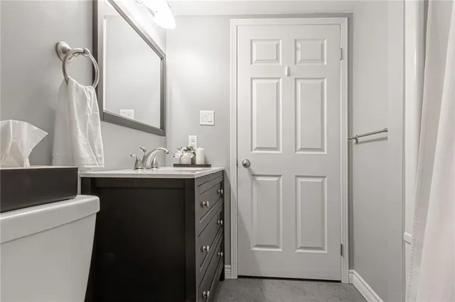 Additional image 21 of 2010 CLEAVER Ave Unit 103