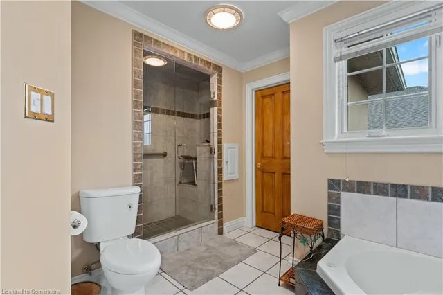 Additional image 32 of 48 Tuscani Dr