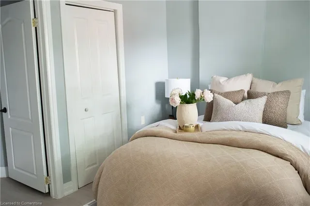 Additional image 17 of 43 Fullerton Ave