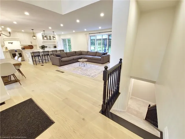 Additional image 38 of 11719 Guelph Line