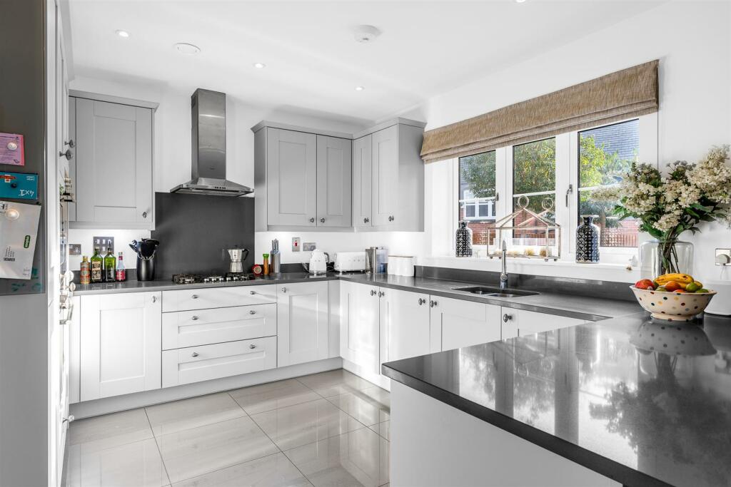 Additional image 6 of Frythe Avenue, Welwyn