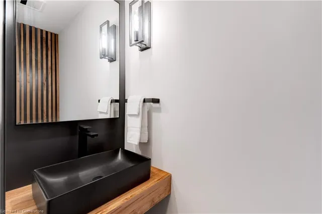 Additional image 10 of 9 Lakewalk Dr